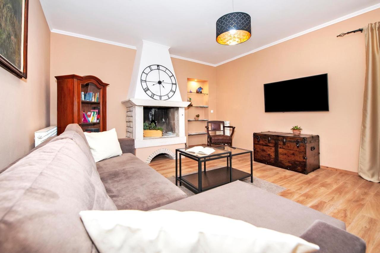 Apartment Miral 로비니스코 셀로 외부 사진